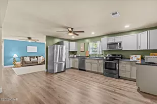 1021 8th Ave, Graceville, FL 32440 - Photo 10