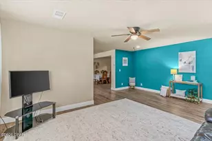 1021 8th Ave, Graceville, FL 32440 - Photo 16