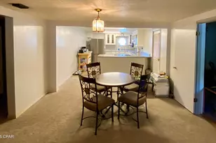 6913 Broadway St, Grand Ridge, FL 32442 - Photo 8