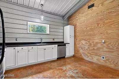 845 Faith Avenue, Graceville, FL 32440 - Photo 10