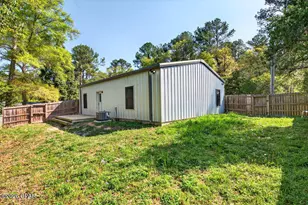 845 Faith Ave, Graceville, FL 32440 - Photo 22