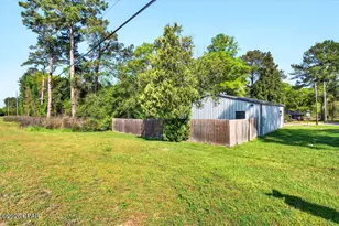 845 Faith Ave, Graceville, FL 32440 - Photo 28