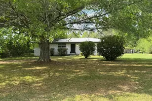 226 Hwy 77, Chipley, FL 32428 - Photo 2