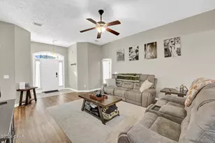 9121 Indian Bluff Rd, Youngstown, FL 32466 - Photo 12