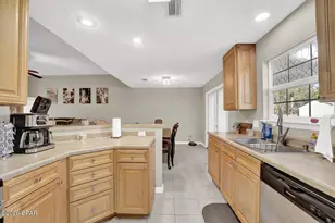 9121 Indian Bluff Rd, Youngstown, FL 32466 - Photo 22