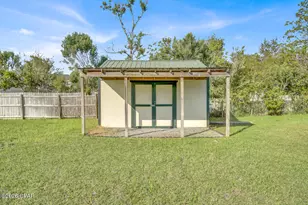 9121 Indian Bluff Rd, Youngstown, FL 32466 - Photo 44