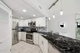 17155 Front Beach Rd, Panama City Beach, FL 32413 - Photo 14