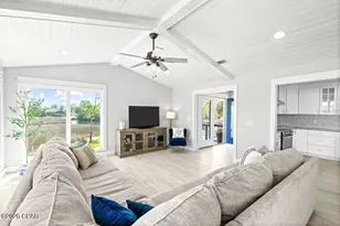 700 W 4th St, Lynn Haven, FL 32444 - Photo 12