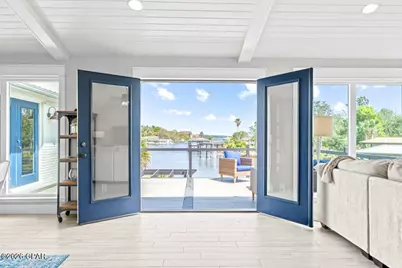 700 W 4th Street, Lynn Haven, FL 32444 - Photo 4
