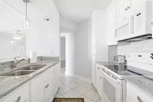 7205 Thomas Dr, Panama City, FL 32408 - Photo 8