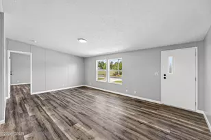 1532 Nassau St, Southport, FL 32409 - Photo 6
