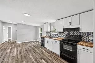 1532 Nassau St, Southport, FL 32409 - Photo 12