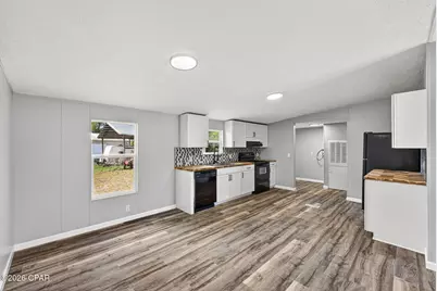 1532 Nassau Street, Southport, FL 32409 - Photo 10