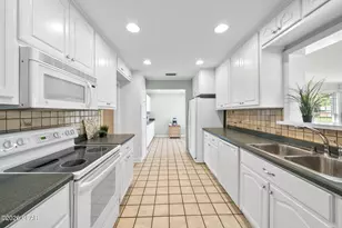 4401 Cindy Ln, Lynn Haven, FL 32444 - Photo 8