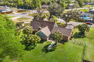 4401 Cindy Ln, Lynn Haven, FL 32444 - Photo 48