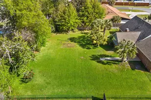 4401 Cindy Ln, Lynn Haven, FL 32444 - Photo 38