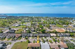 1036 W 11th Ct, Panama City, FL 32401 - Photo 26