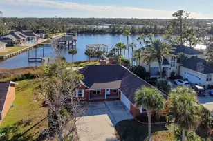 816 W 8th St Cir, Lynn Haven, FL 32444 - Photo 2