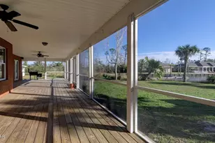 816 W 8th St Cir, Lynn Haven, FL 32444 - Photo 20