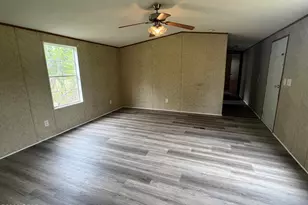 3678 Lilly Ln, Marianna, FL 32446 - Photo 4