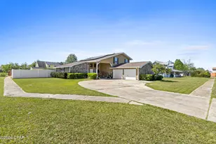 101 Limestone Ln, Panama City, FL 32405 - Photo 1