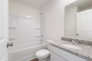 2237 Rockford Dr, Chipley, FL 32428 - Photo 12