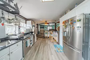 208 Sixteenth St, Port Saint Joe, FL 32456 - Photo 6