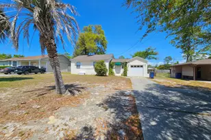 1026 W 12th Ct, Panama City, FL 32401 - Photo 2