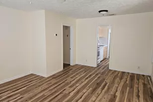 1026 W 12th Ct, Panama City, FL 32401 - Photo 18