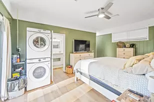 872 1st St, Chipley, FL 32428 - Photo 16