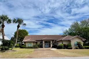 121 Dragon Cir, Panama City Beach, FL 32408 - Photo 2