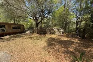 460 Marten Ln, Holt, FL 32564 - Photo 2