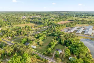 1433 South Blvd, Chipley, FL 32428 - Photo 2