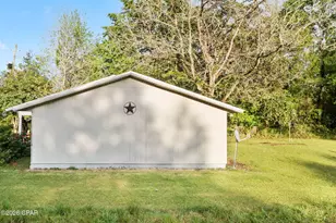 1433 South Blvd, Chipley, FL 32428 - Photo 8