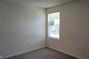 2295 Rockford Dr, Chipley, FL 32428 - Photo 12