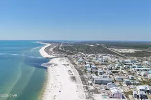 118 S 38th St, Mexico Beach, FL 32456 - Photo 34