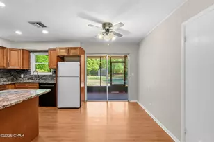 4570 Cedar St, Panama City, FL 32404 - Photo 10