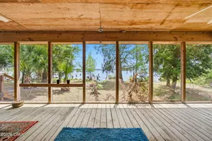 4344 Huckleberry Ln, Southport, FL 32409 - Photo 8