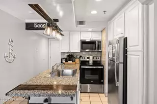 9850 S Thomas Dr, Panama City Beach, FL 32408 - Photo 14