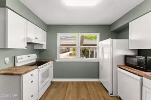 601 S Berthe Ave, Panama City, FL 32404 - Photo 6