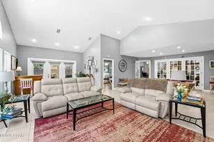 258 E Eagle Dr, Panama City Beach, FL 32407 - Photo 36