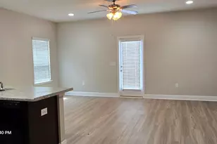 5837 Bay Pl, Panama City, FL 32404 - Photo 2