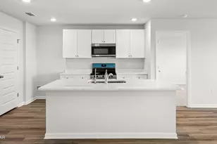 3122 Sawgrass St, Southport, FL 32409 - Photo 10