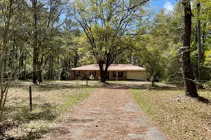 2658 Fairway Dr, Bonifay, FL 32425 - Photo 12