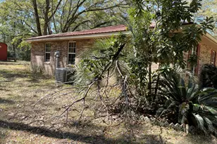 2658 Fairway Dr, Bonifay, FL 32425 - Photo 14