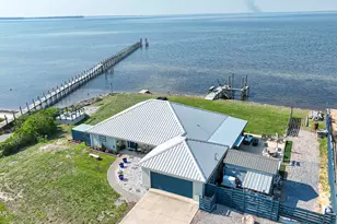 4018 W Princess Ln, Panama City, FL 32405 - Photo 1