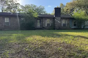 4509 Fowler Rd, Graceville, FL 32440 - Photo 1