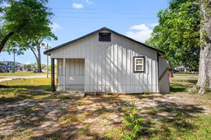 345 S Brett St, Crestview, FL 32539 - Photo 22