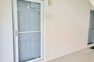 2100 W Beach Dr, Panama City, FL 32401 - Photo 2