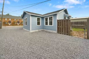 206 E 2nd Ct, Panama City, FL 32401 - Photo 18